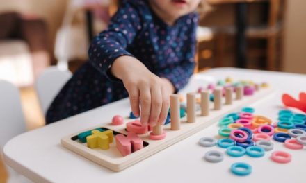 Comment les jeux éducatifs stimulent-ils l’intelligence des enfants ?