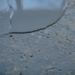 Peut-on réparer un sol en résine abîmé sans tout refaire ?