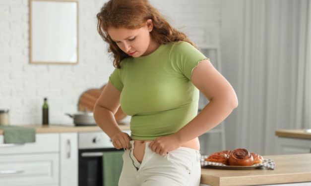 Pourquoi on stocke au ventre : stress, sommeil et hormones en cause