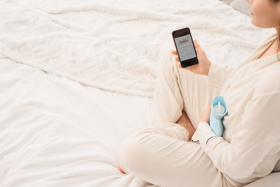 SPM, cycle irrégulier, inconfort féminin : quand penser aux compléments alimentaires ?